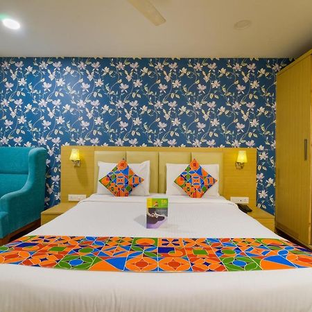 Hotel Raintr33 ハイデラバード エクステリア 写真