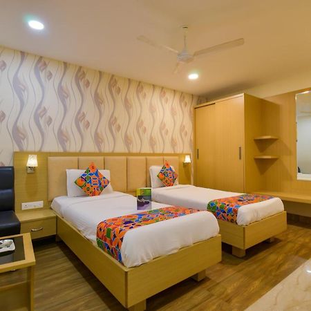Hotel Raintr33 ハイデラバード エクステリア 写真