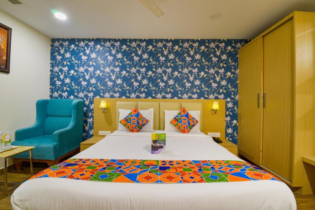 Hotel Raintr33 ハイデラバード エクステリア 写真